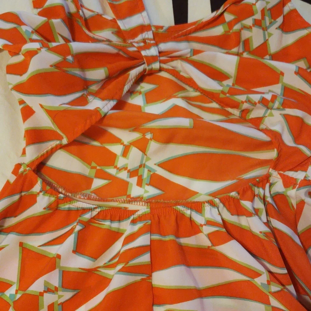 Soprano cut out back dress - Picture 11 of 11
